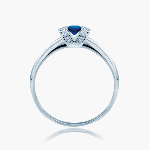 Pierścionek zaręczynowy SAVICKI: białe złoto, niebieski szafir